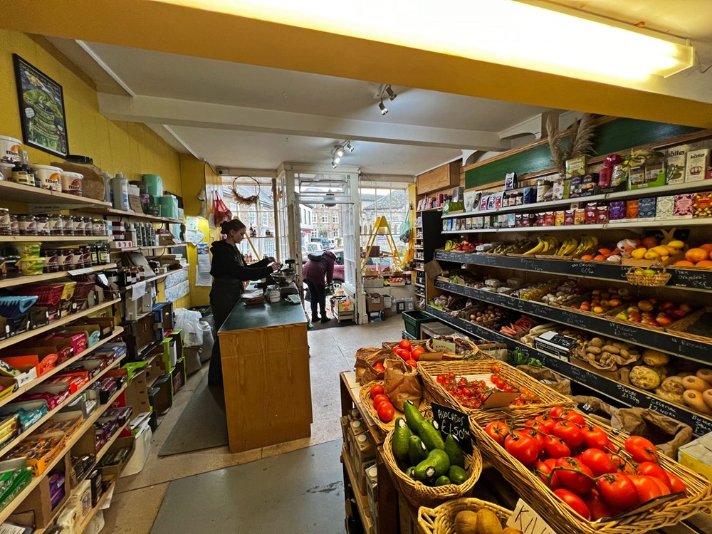 fruit and vegetable shop